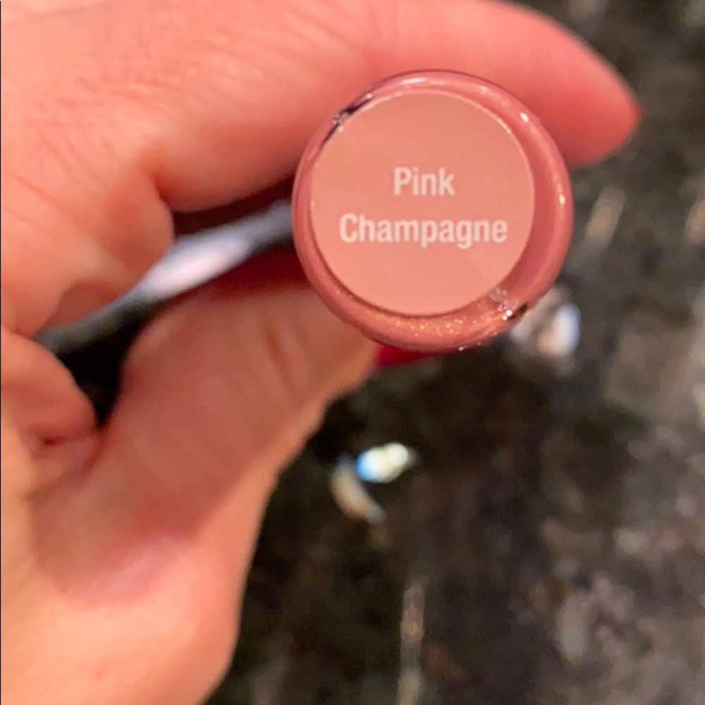 Lipsense pink champagne